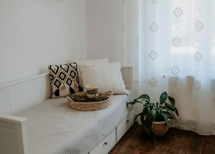 Ako Doma * Poltar